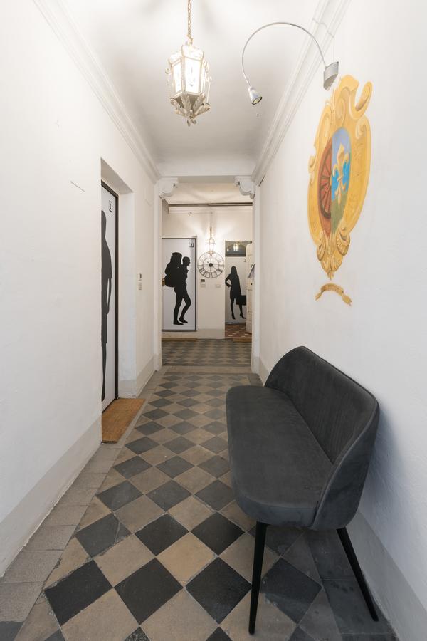 F4 - Santa Croce One Bedroom Flat 2 To 4 Guests Apartment Florence